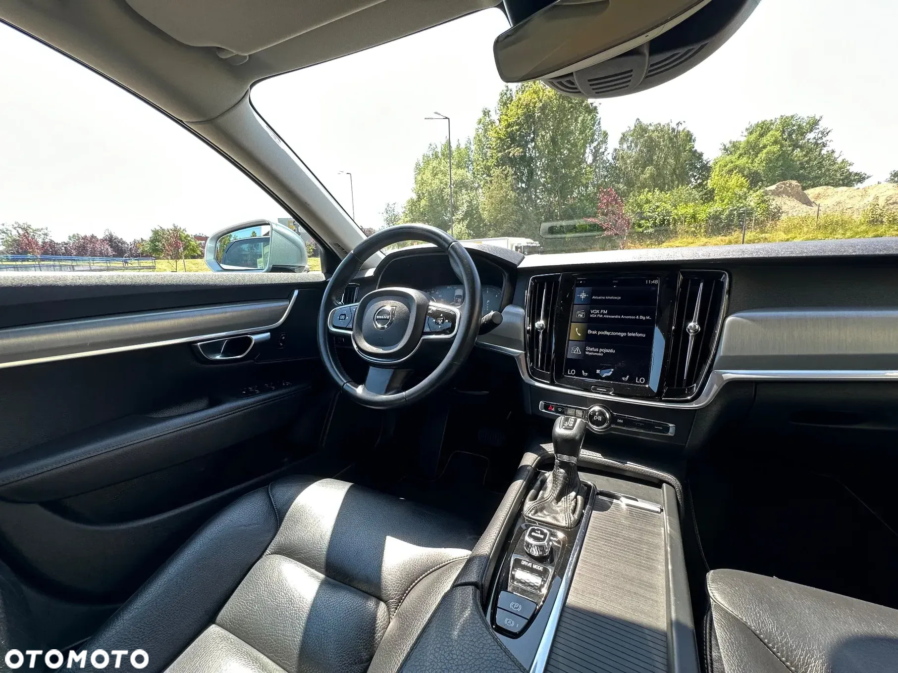 Volvo S90 D4 Geartronic Momentum Pro - 28