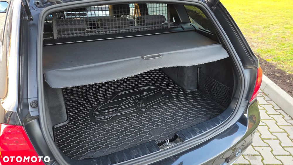 BMW Seria 3 320d - 19