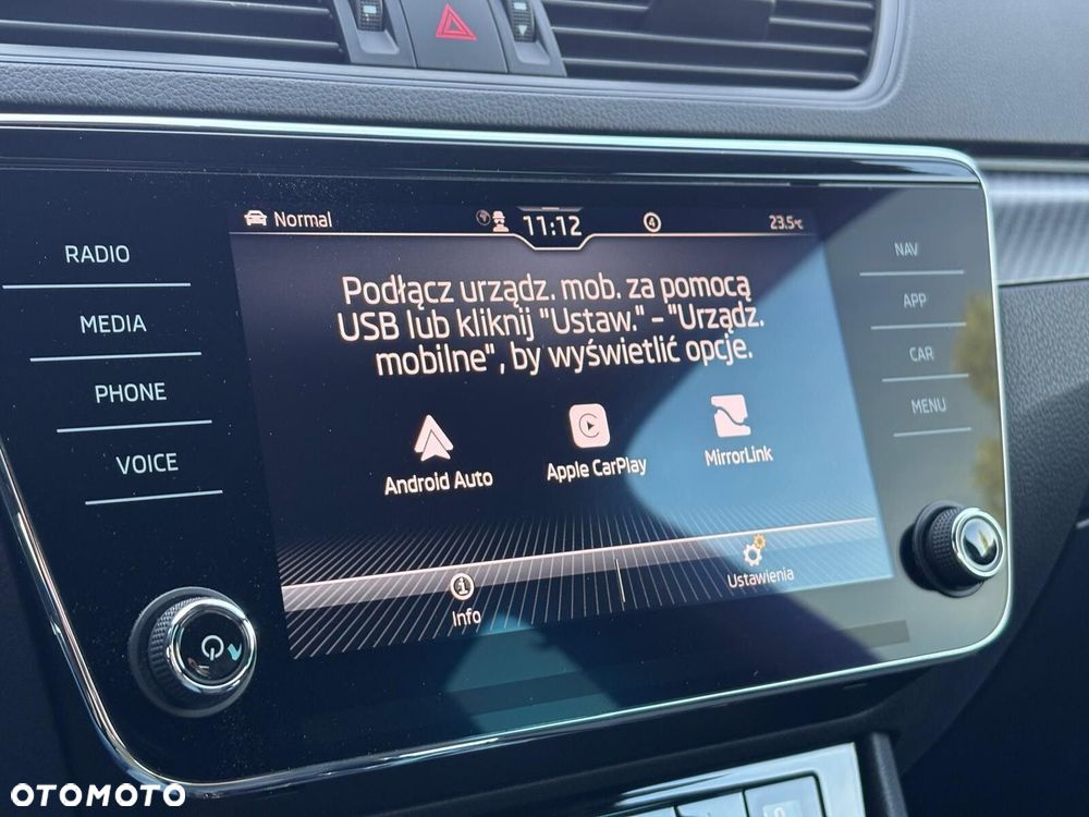 Skoda Superb 1.5 TSI Sportline DSG - 25