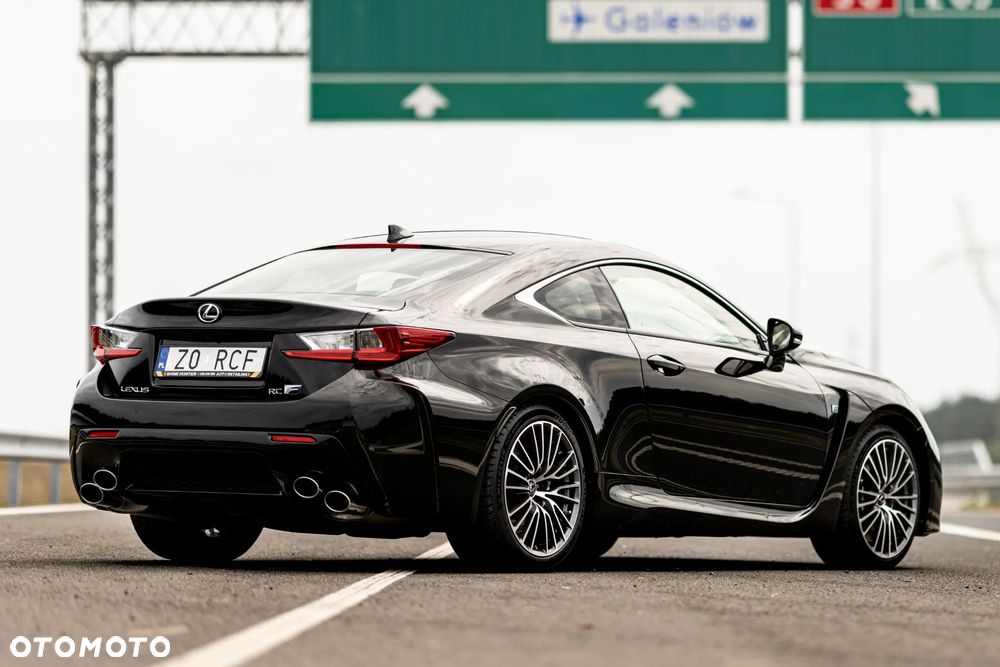 Lexus RC F Prestige - 10
