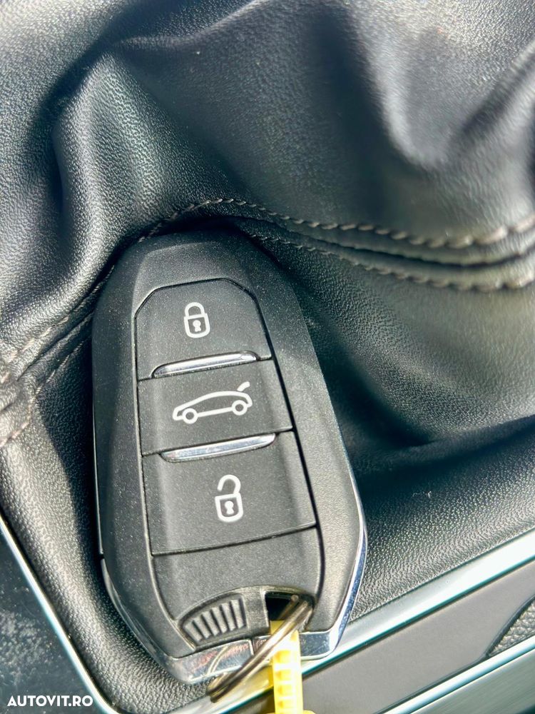 Peugeot 308 - 26