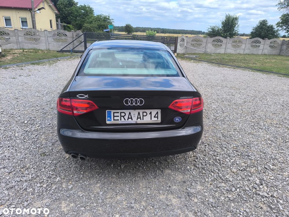 Audi A4 Limousine 2.0 TDI - 5