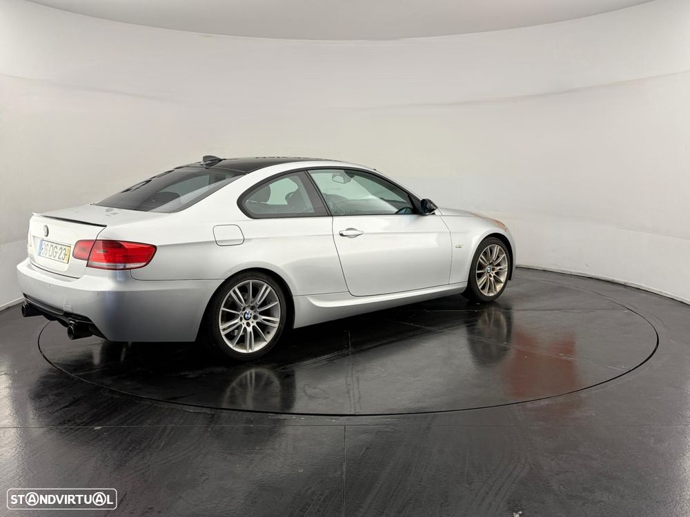 BMW 320 d Coupe - 7