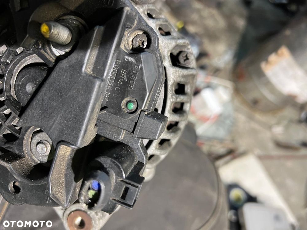 Alternator Audi A4 B8 A5 8T Q5 2.0 tdi - 7