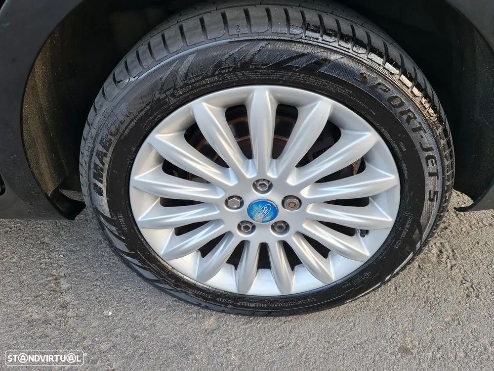 Ford Galaxy 2.0 TDCi Titanium Business - 17