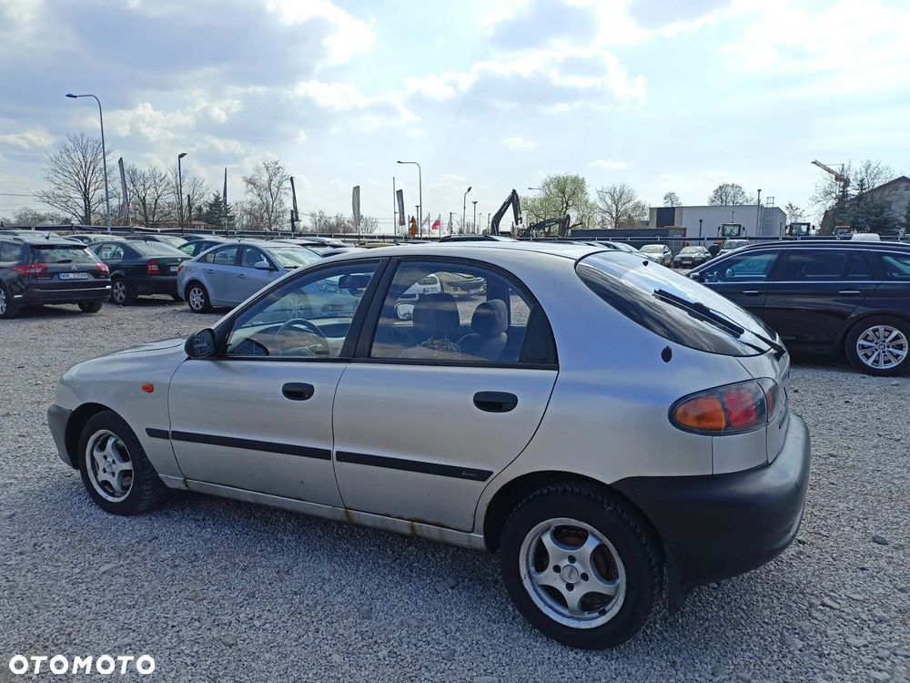 Daewoo Lanos - 3