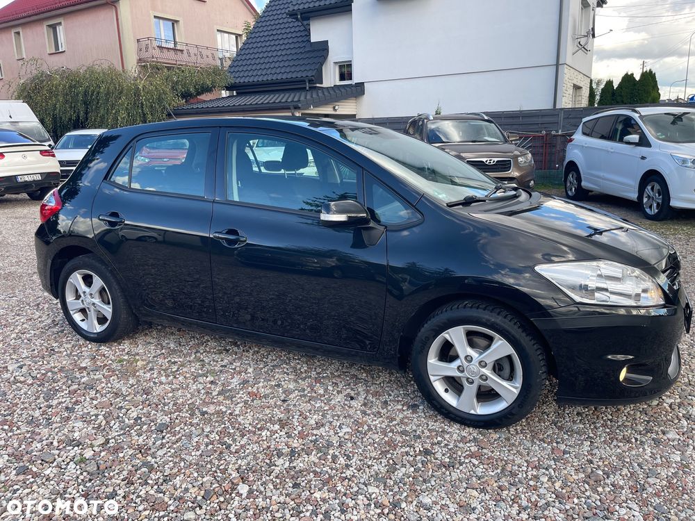 Toyota Auris - 3