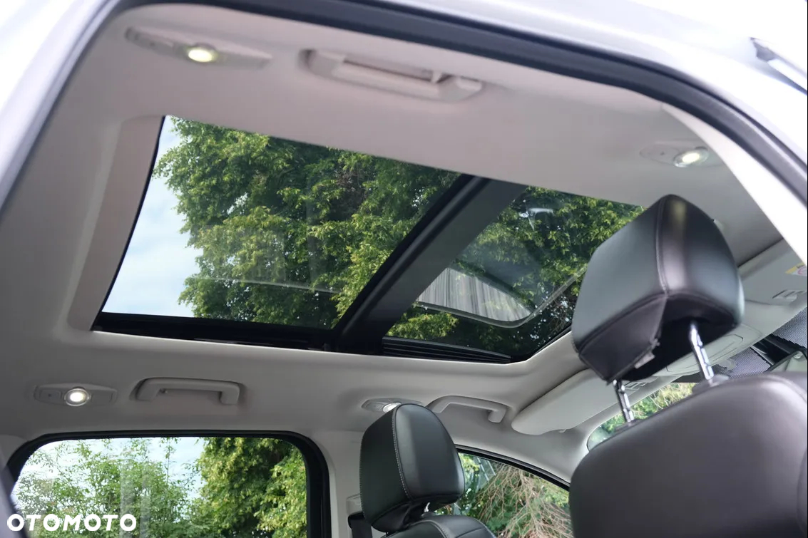 Ford Kuga 2.0 TDCi 4x4 Titanium - 31
