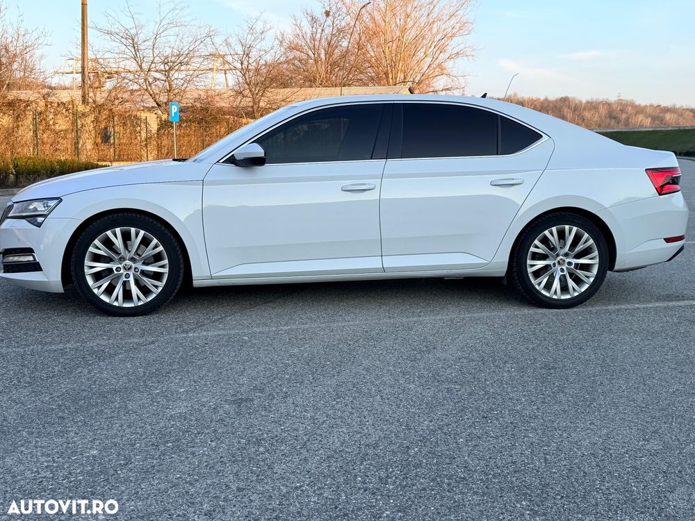 Skoda Superb 2.0 TDI 4X4 DSG Style - 4