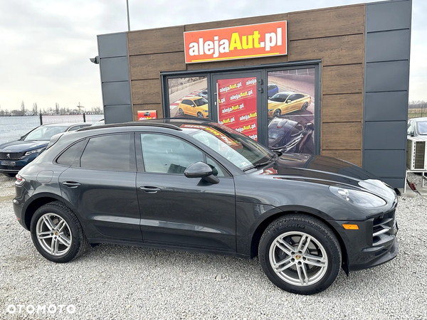 Porsche Macan Standard