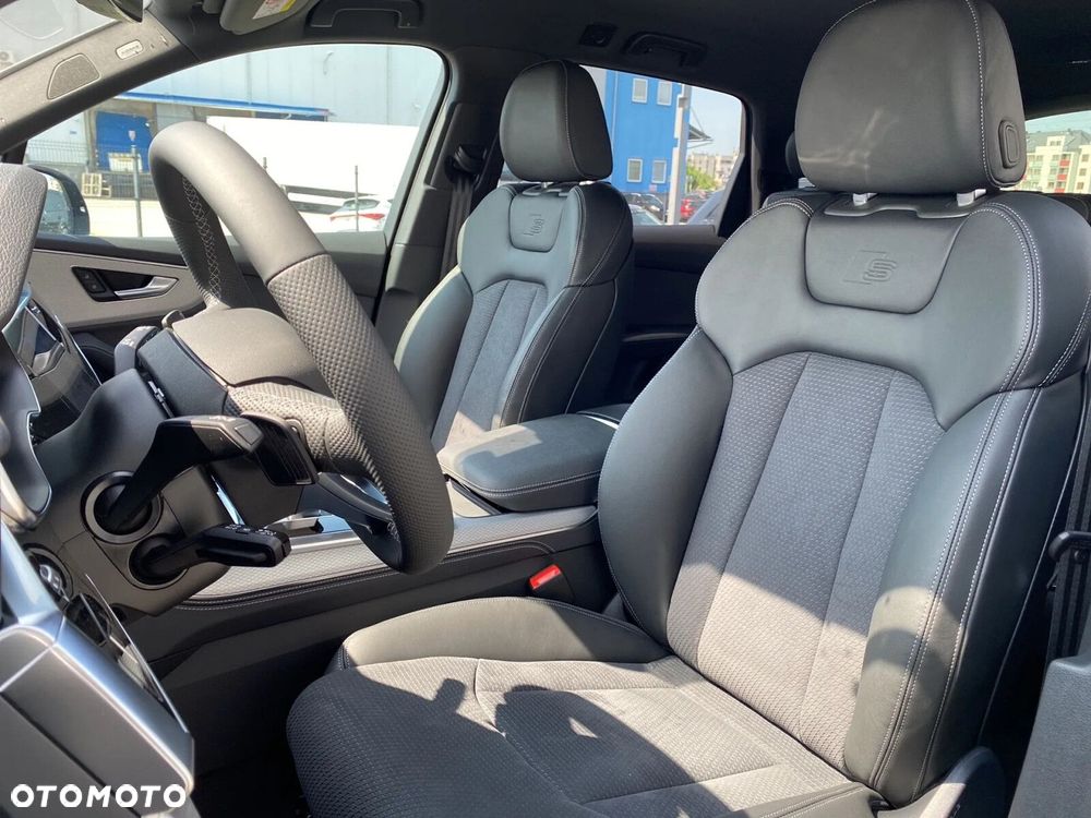 Audi Q7 - 17