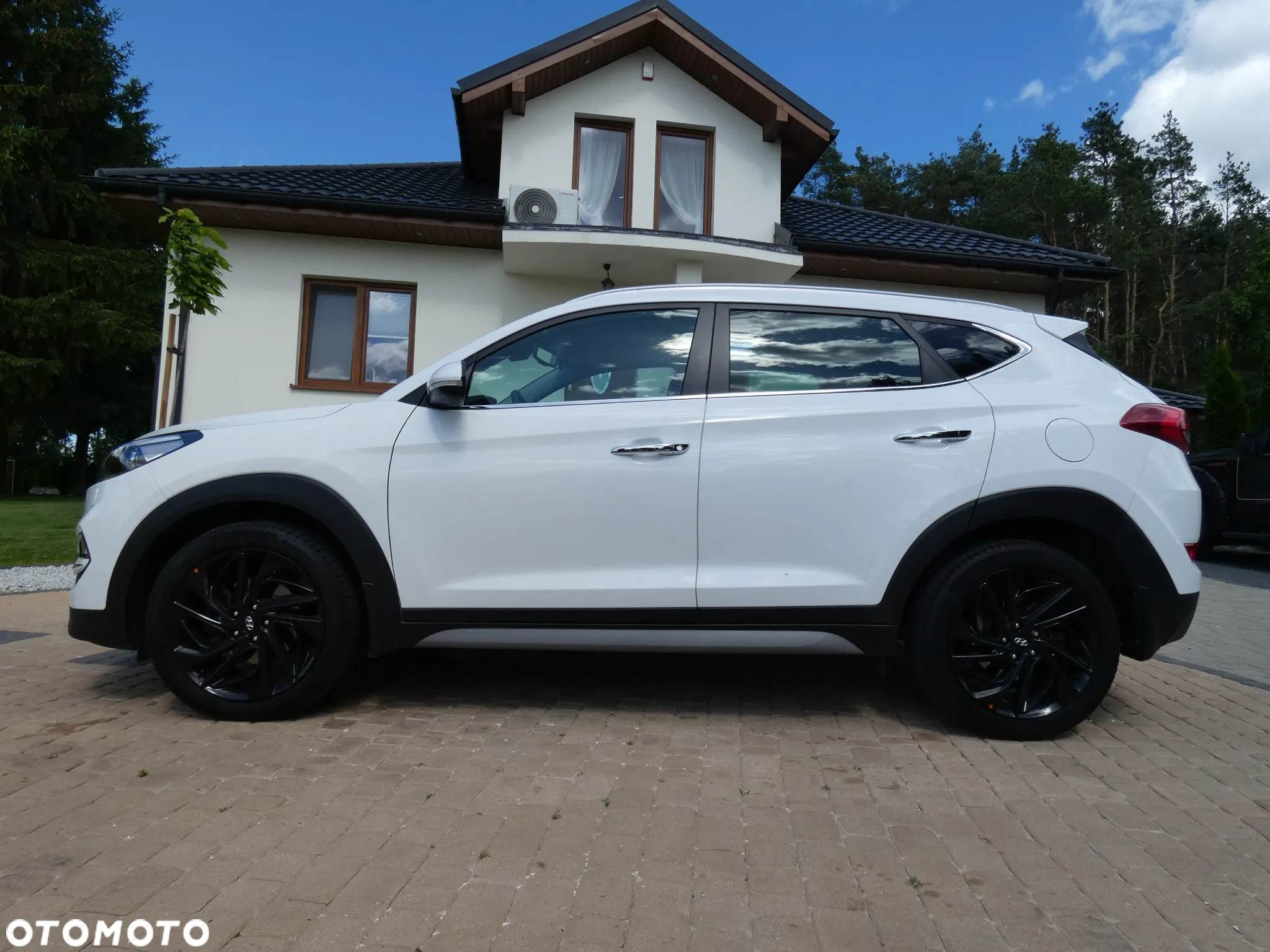 Hyundai Tucson 1.7 CRDI BlueDrive Premium 2WD DCT - 34