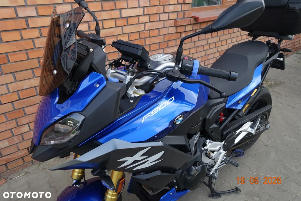 BMW XR - 10