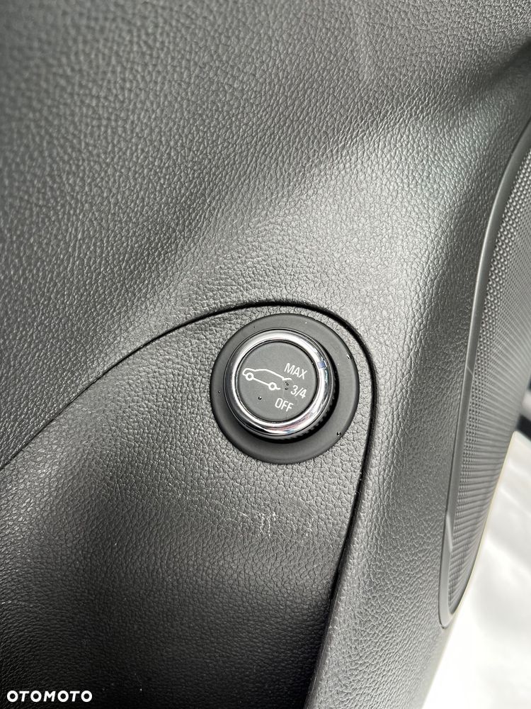 Opel Astra 1.6 BiTrb D (CDTI) Start/Stop Business - 26