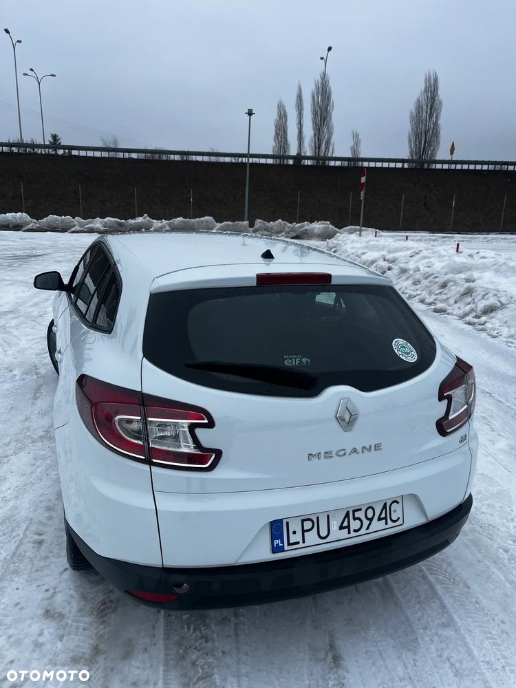 Renault Megane dCi 95 FAP Paris - 14