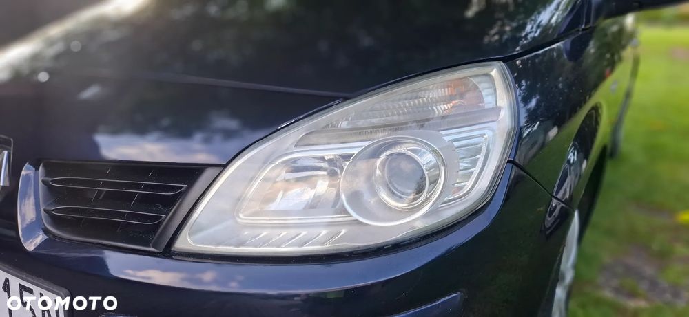 Renault Scenic 2.0 16V Emotion - 31