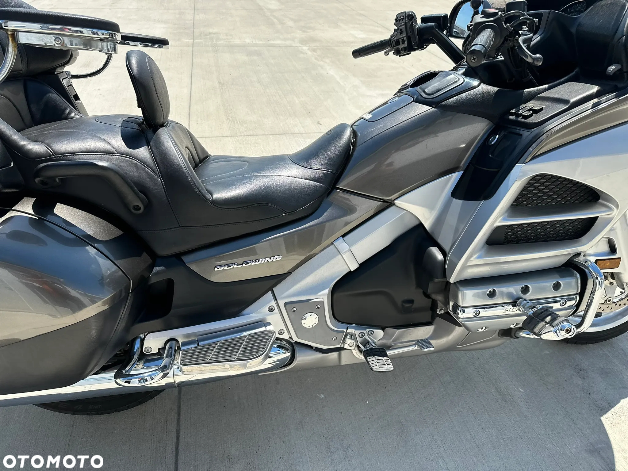 Honda GL - 11