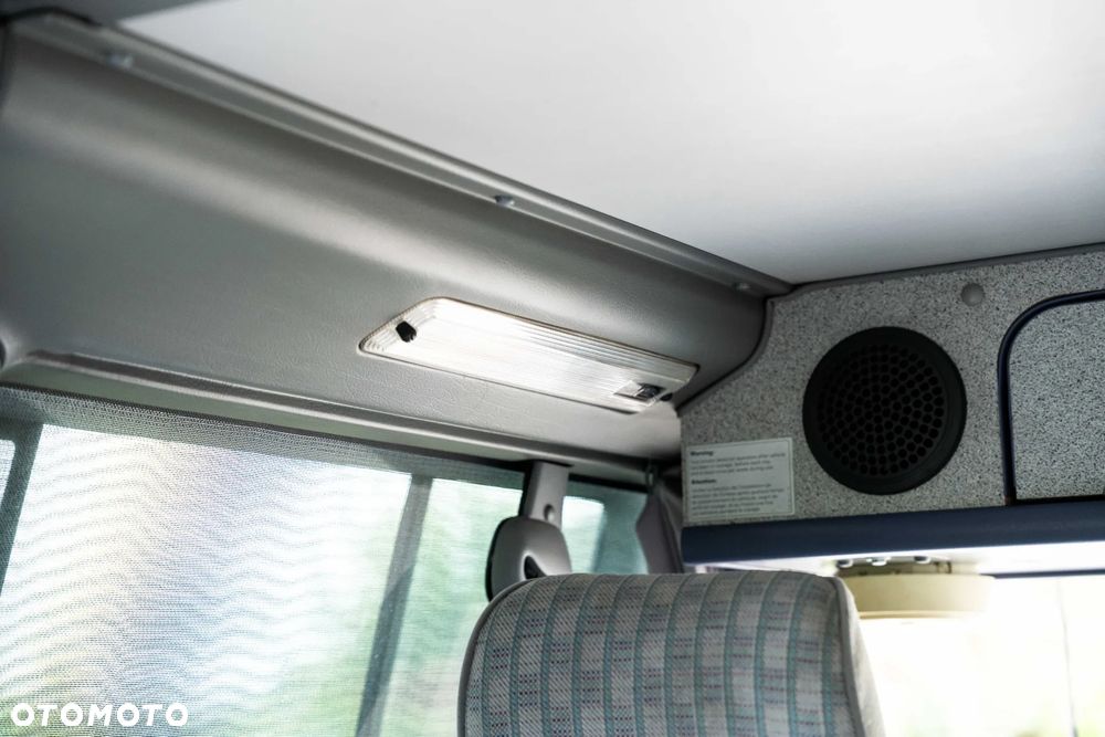 Volkswagen California - 33