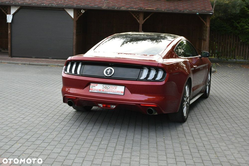 Ford Mustang - 20