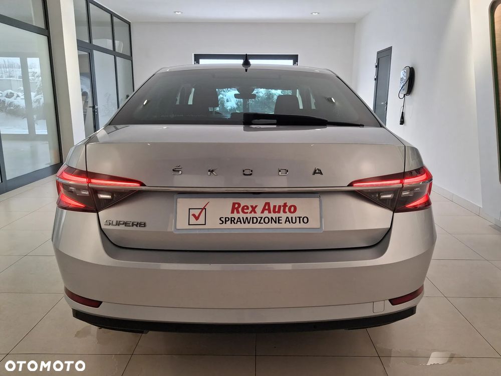 Skoda Superb 1.5 TSI Ambition DSG - 7