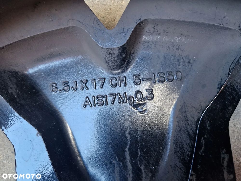 FELGA DACIA DUSTER 6,5Jx17CH5, ET50, 5x114,3 - 12