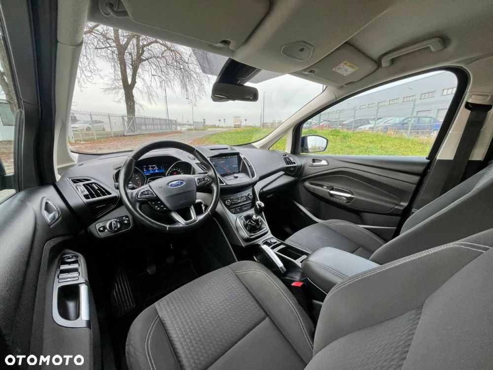 Ford C-MAX - 30