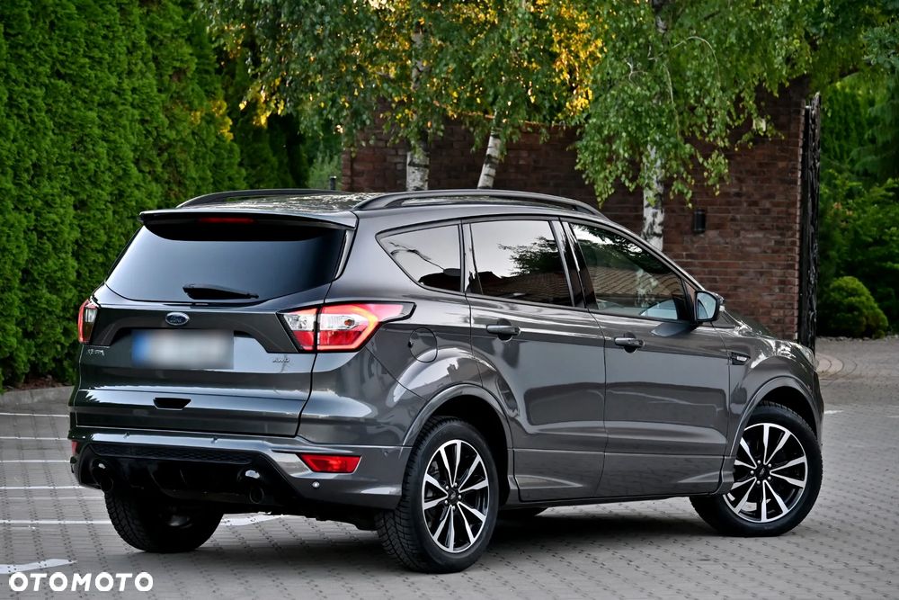 Ford Kuga 2.0 TDCi 4x4 ST-Line - 14