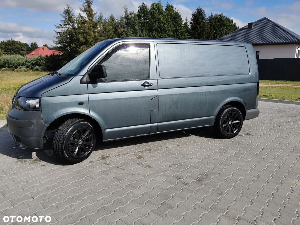 Volkswagen Transporter T5 - 3
