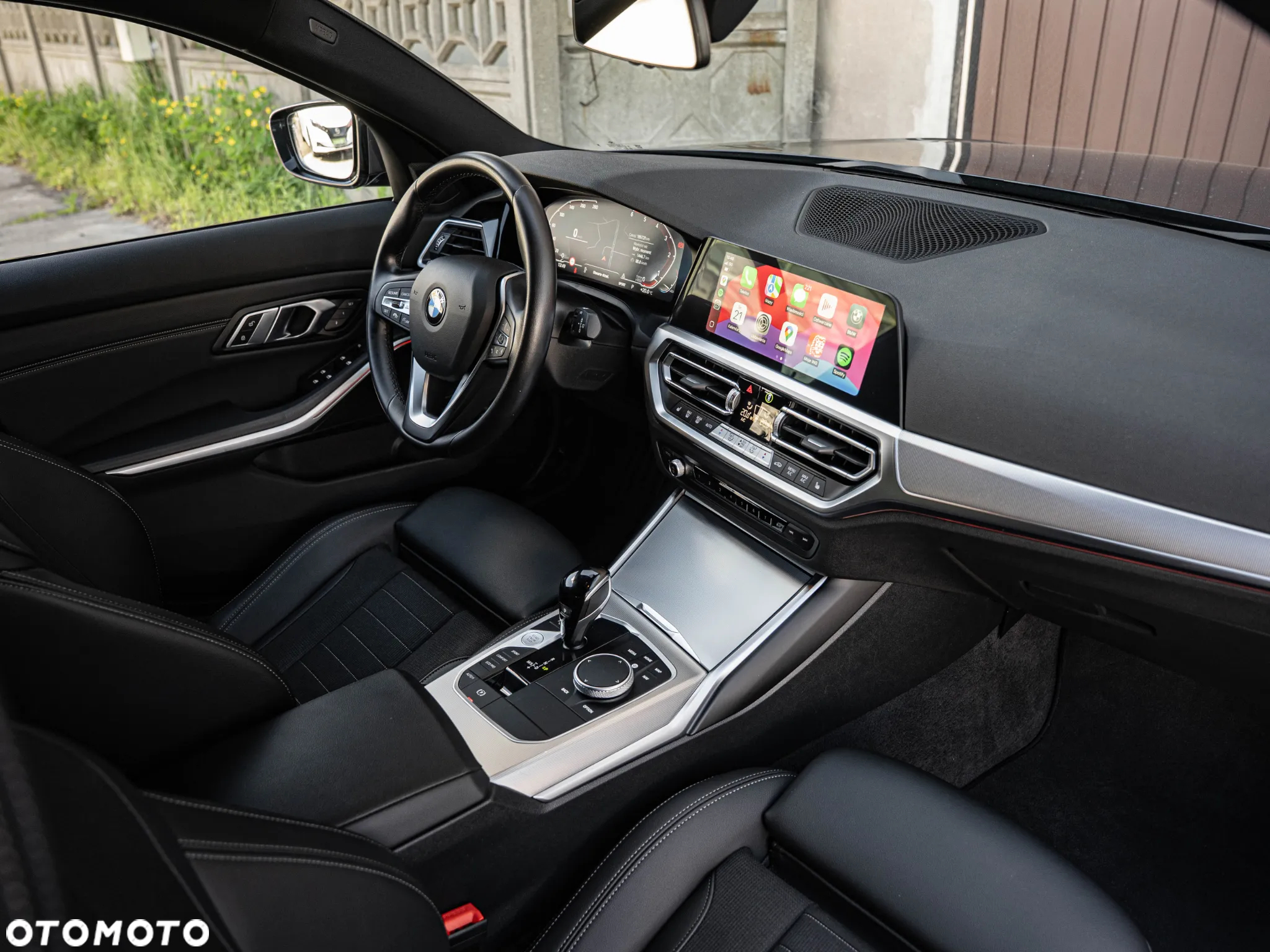BMW Seria 3 320d Touring xDrive Sport Line - 25
