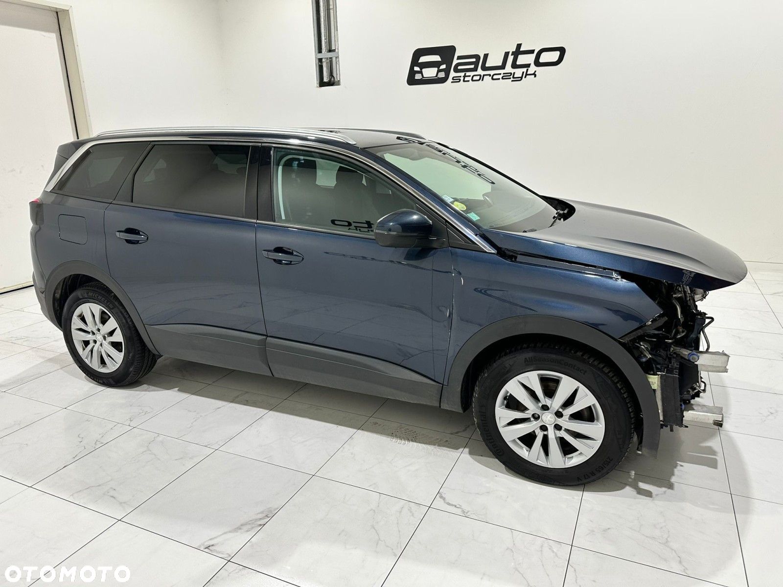 Peugeot 5008 - 19