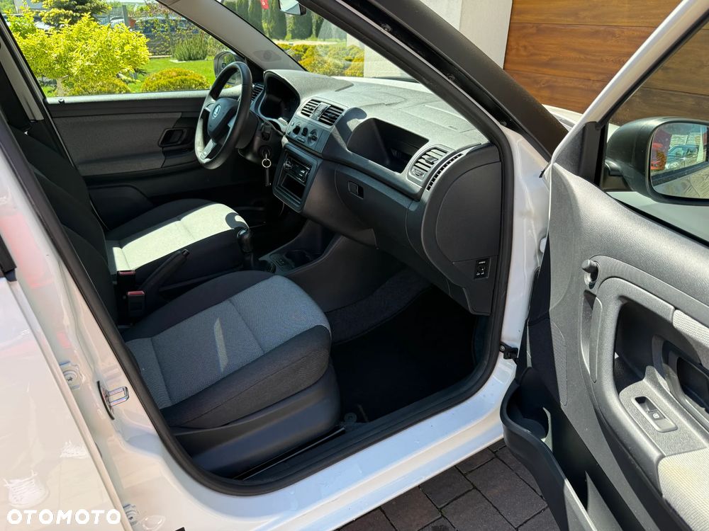 Skoda Fabia - 6