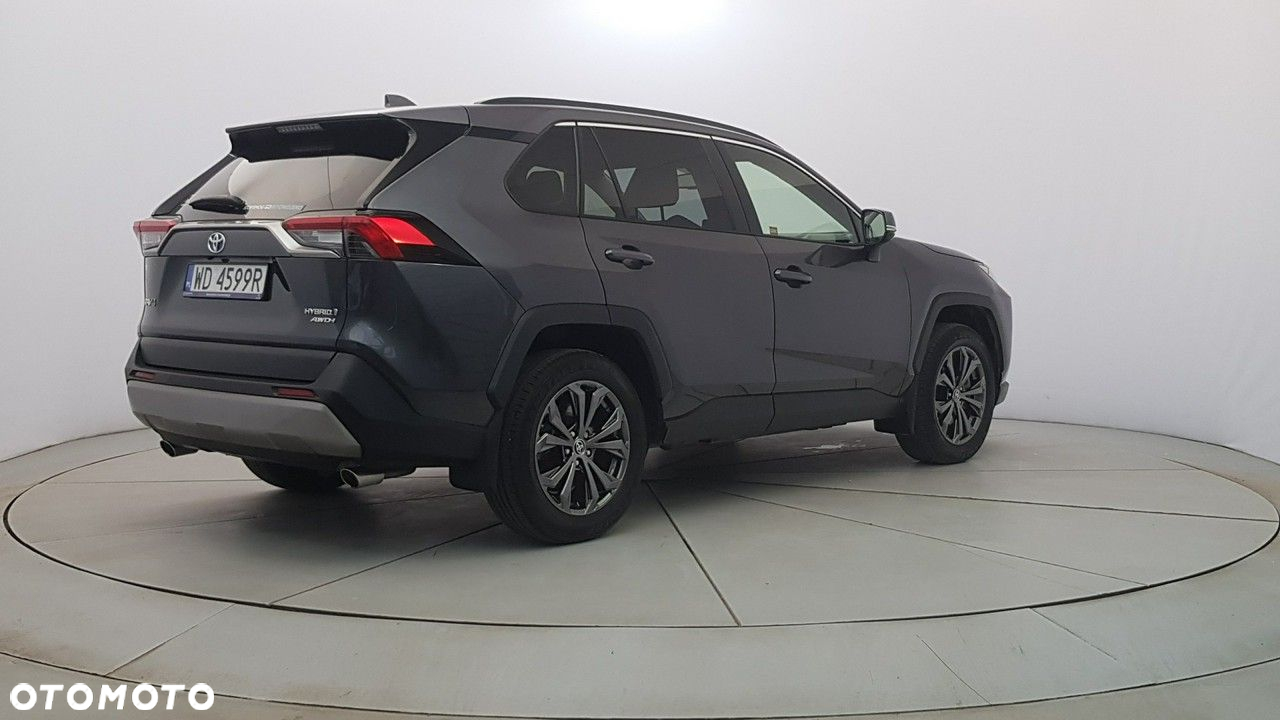 Toyota RAV4 - 7