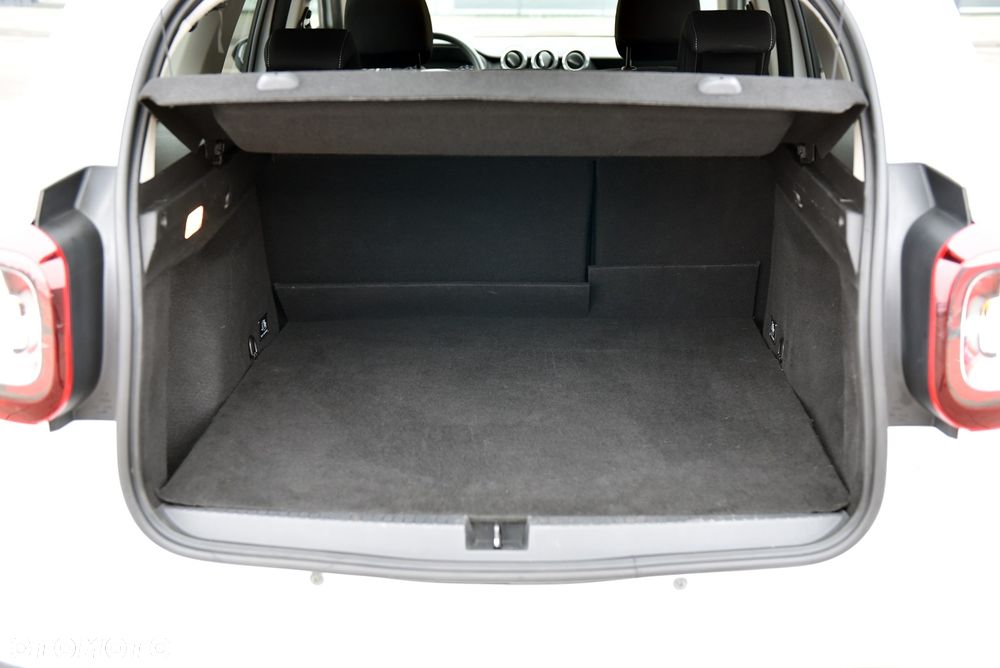 Dacia Duster 1.2 TCe Prestige 4WD - 32