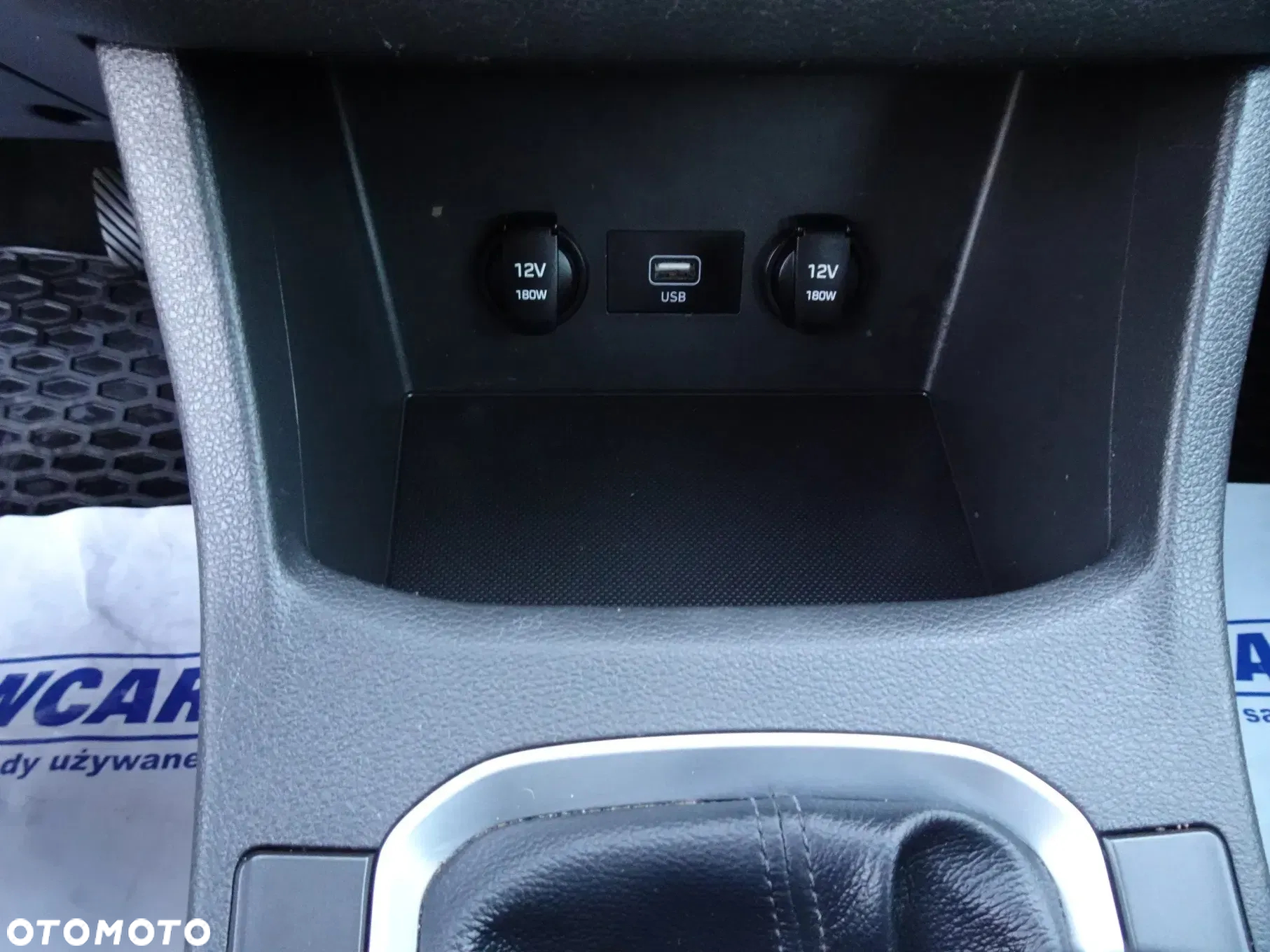 Hyundai i30 1.5 DPI Classic + - 31