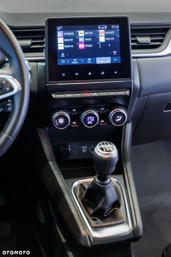 Renault Captur - 30