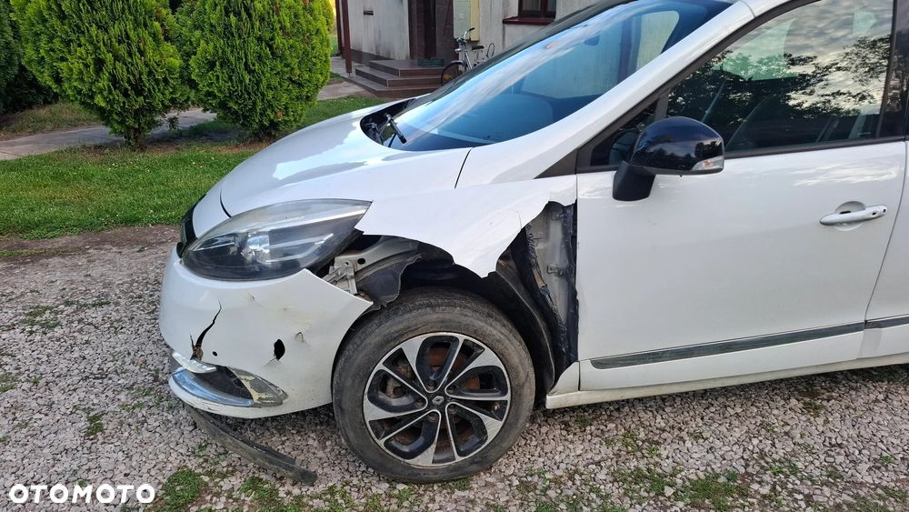 Renault Scenic - 9