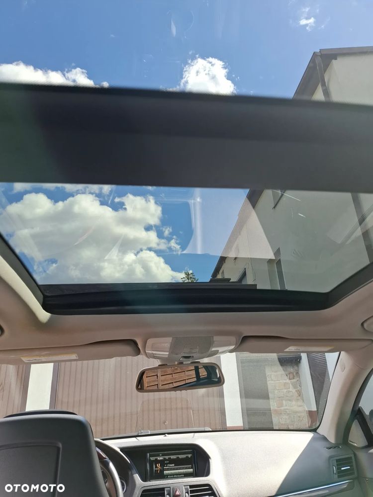 Mercedes-Benz Klasa E - 17