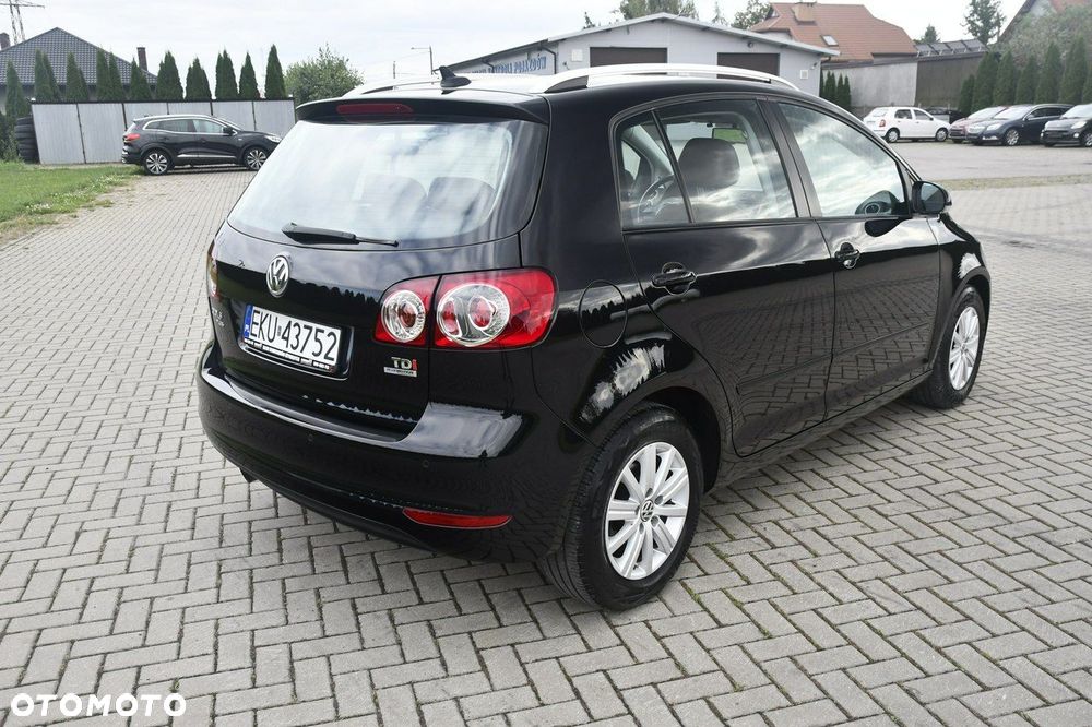 Volkswagen Golf Plus - 9