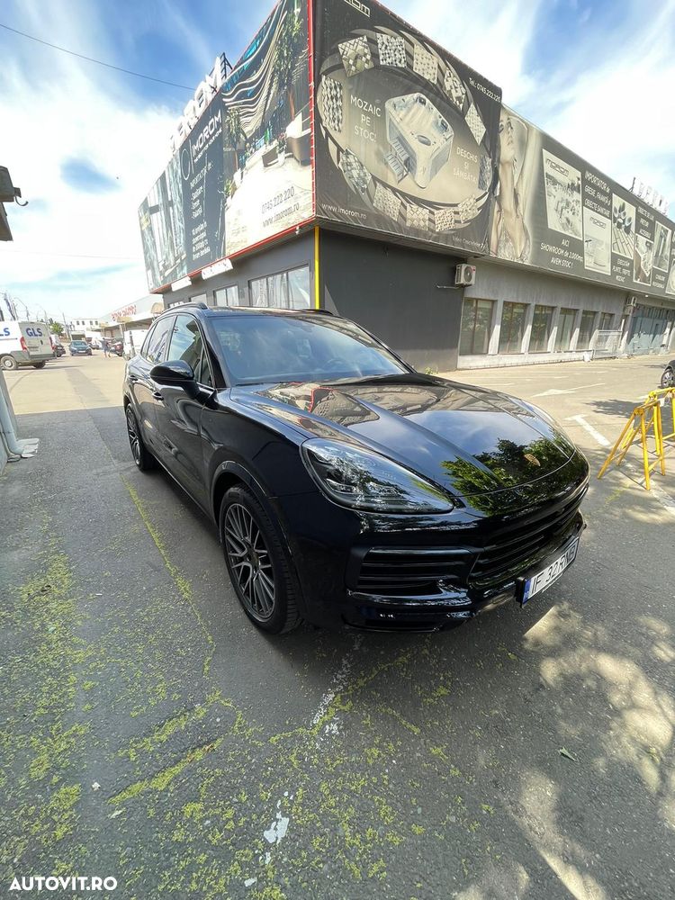 Porsche Cayenne S - 6