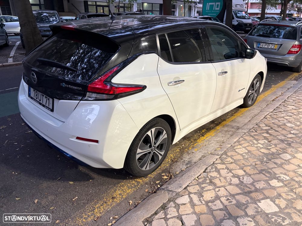 Nissan Leaf N-Connecta - 6