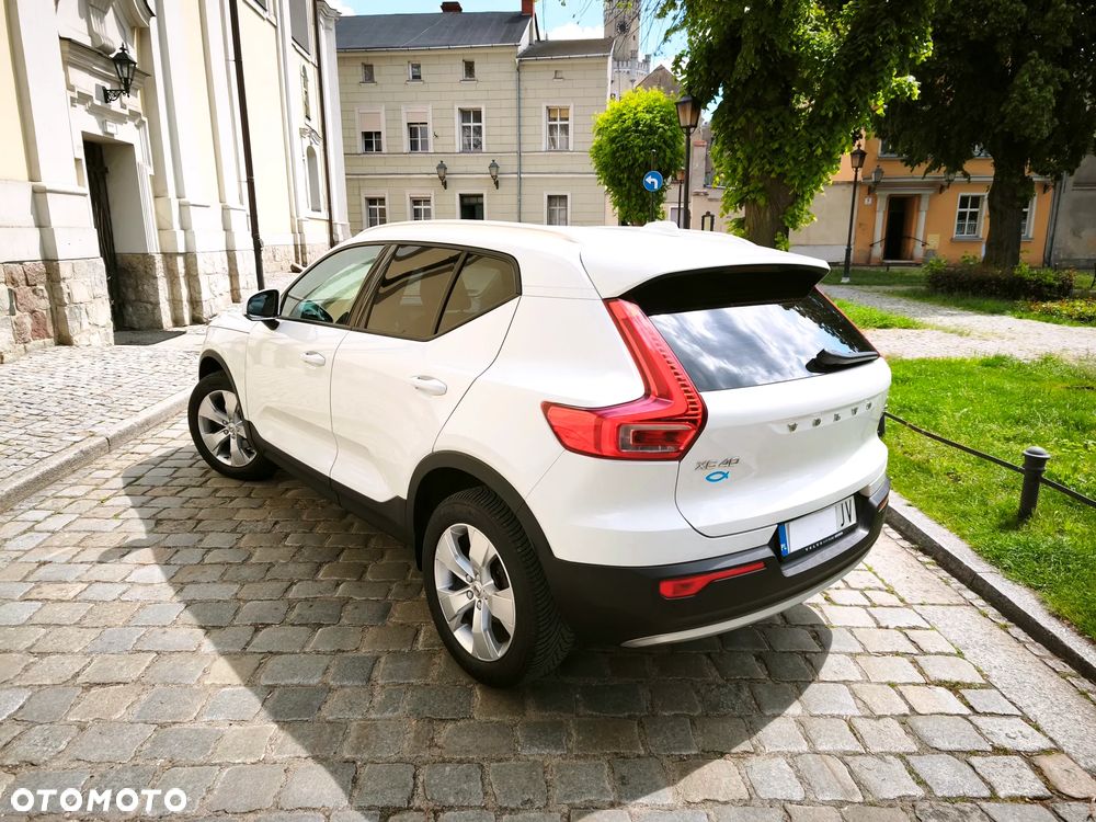 Volvo XC 40 T3 Momentum - 25