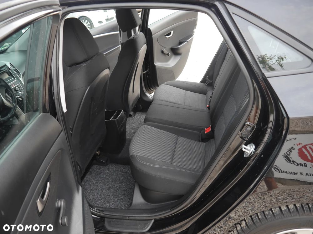 Hyundai i30 1.4 Classic - 16
