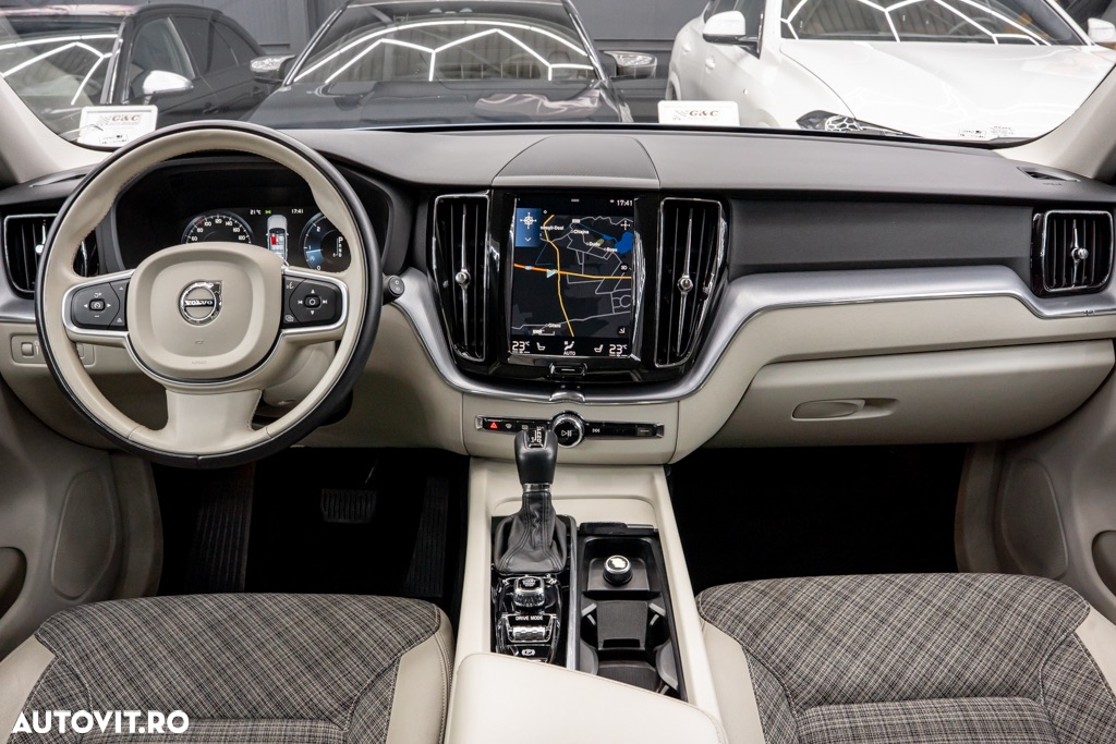 Volvo XC 60 D4 AWD Inscription - 8