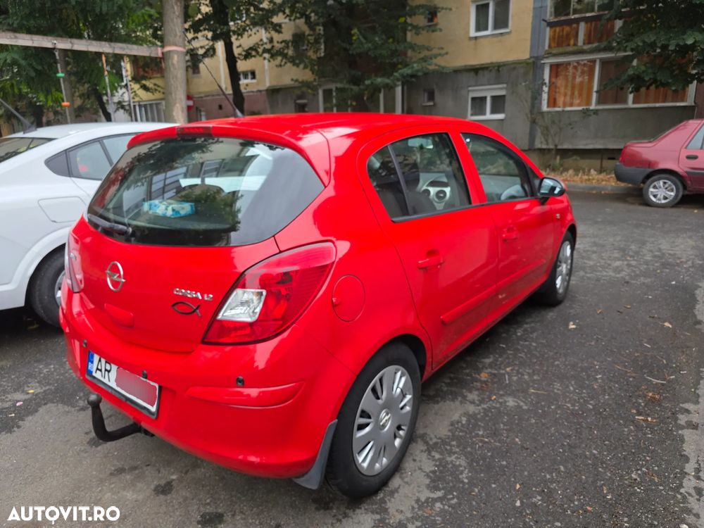 Opel Corsa 1.2i Essentia - 3