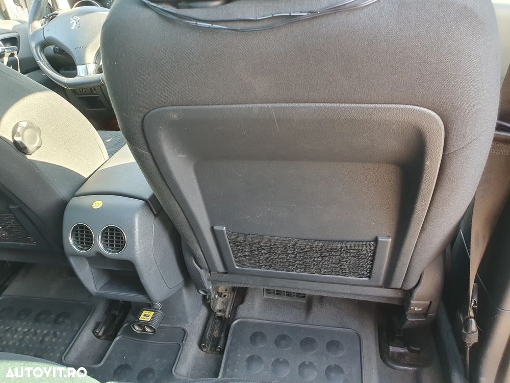 Peugeot 3008 e-HDi FAP 110 EGS6 Stop&Start Active - 15