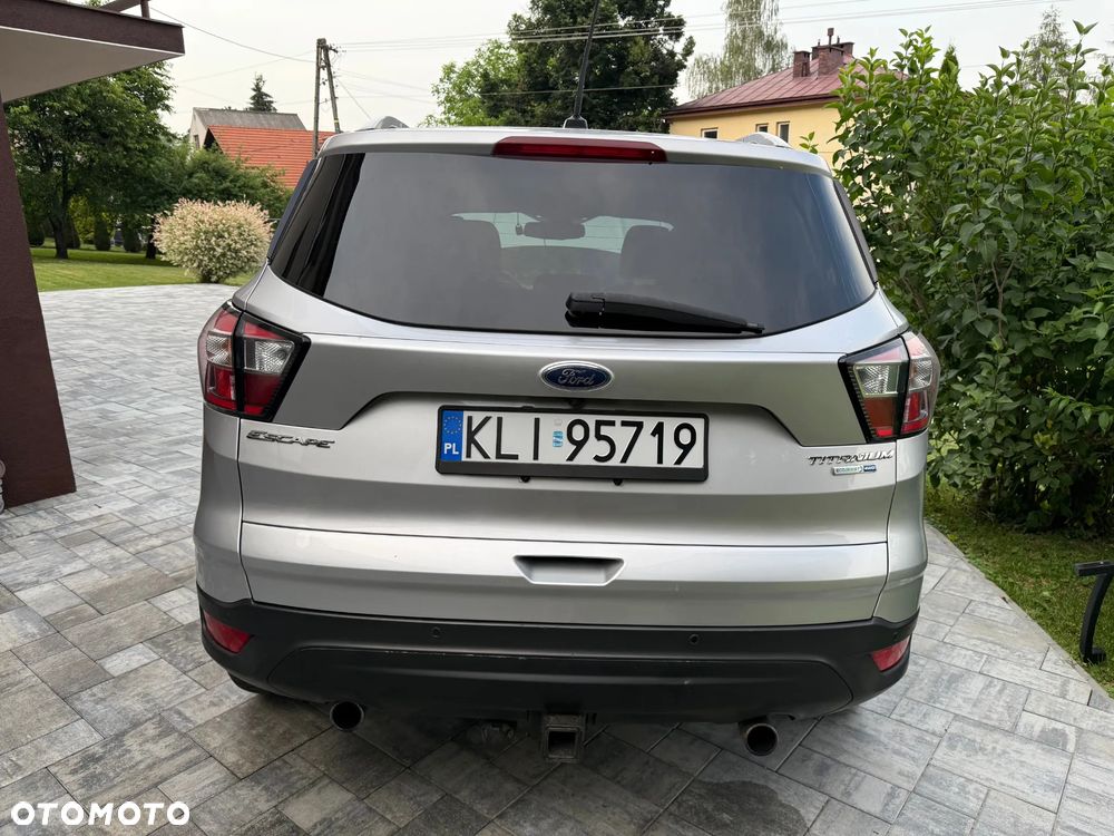 Ford Escape 2.0 EcoBoost AWD Titanium - 6
