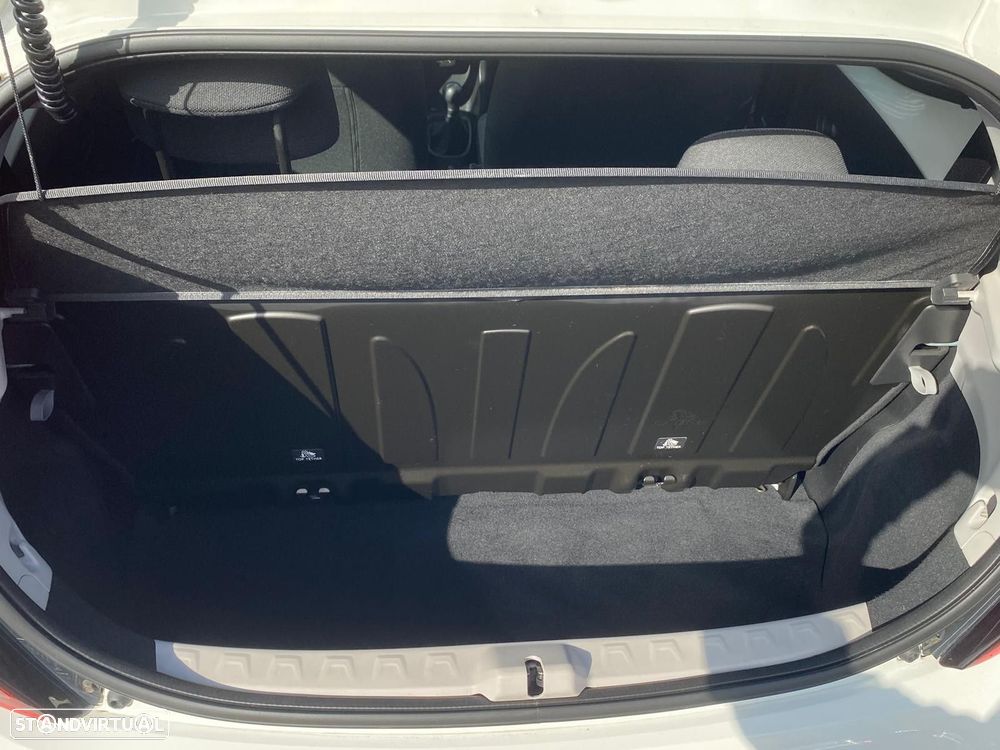 Toyota Aygo 1.0 X-Play - 26