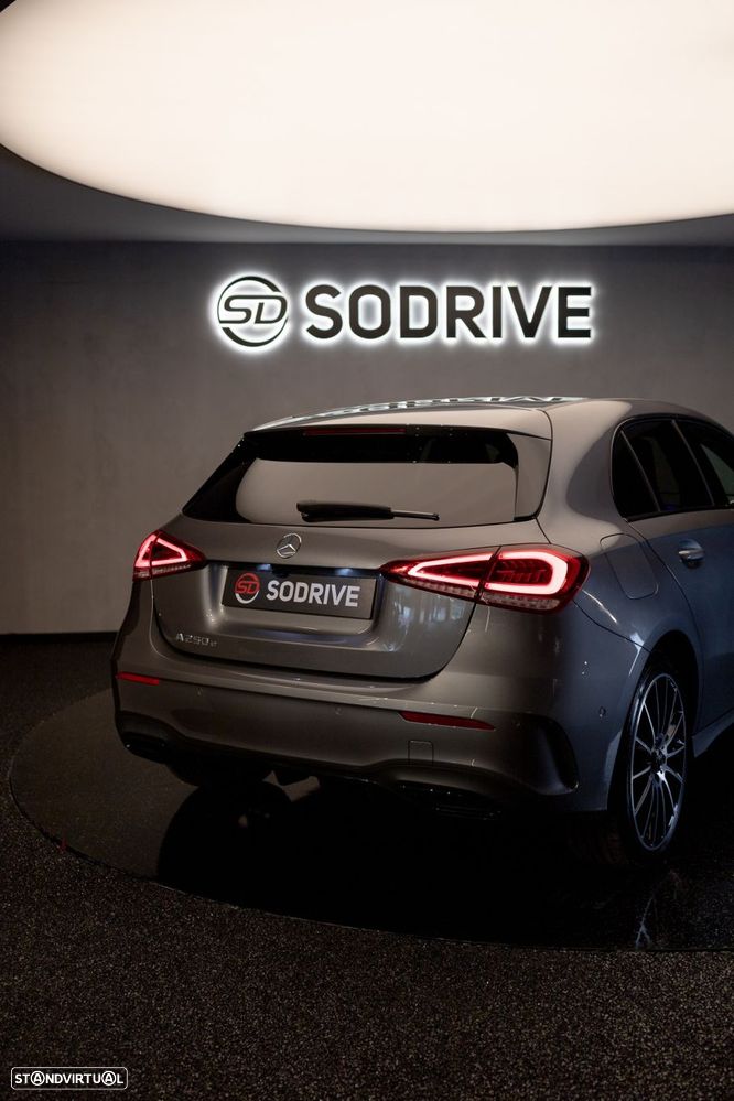 Mercedes-Benz A 250 e AMG Line - 6