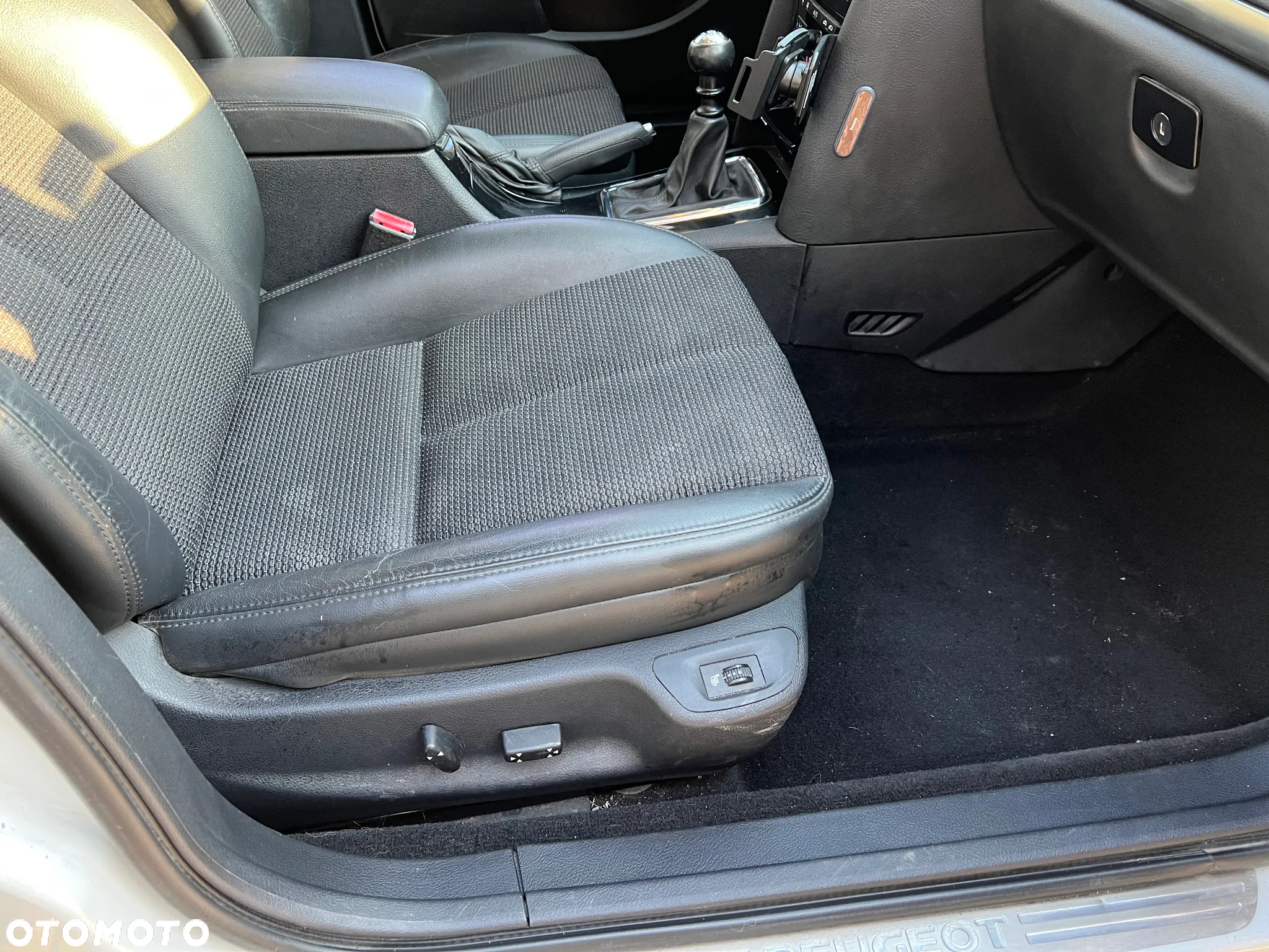 Peugeot 407 HDi 140 Sport - 12