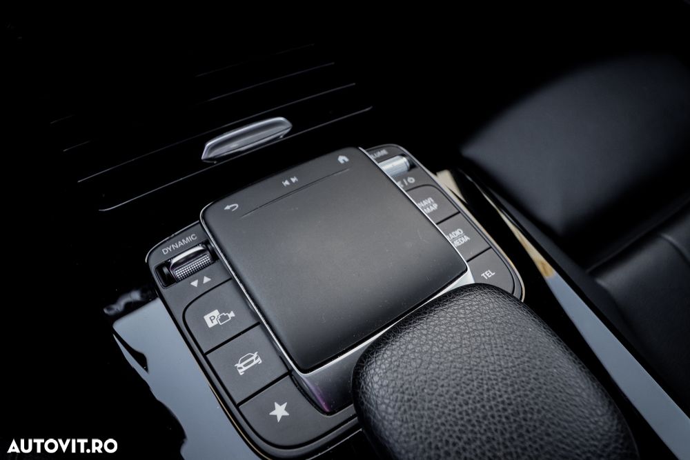Mercedes-Benz CLA 180 d Coupe - 17